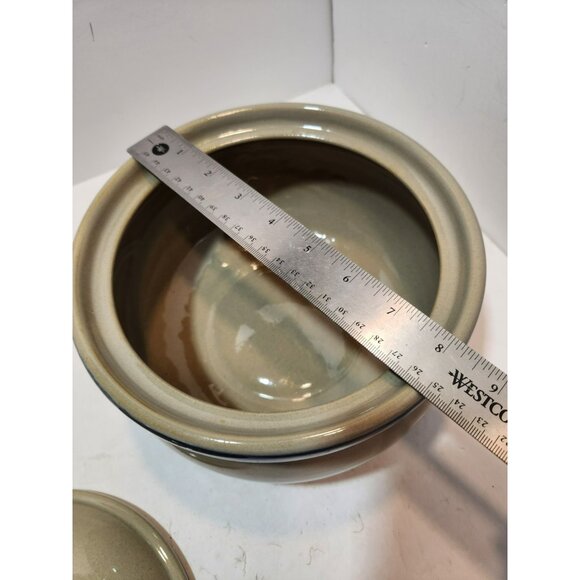 Salt Glaze Stoneware Home Sweet Home Round 9" Casserole DIsh With Lid - Picture 14 of 15